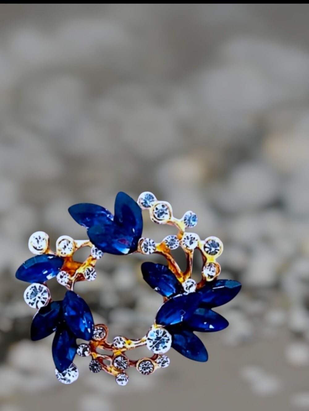 Blue Crystal Floral Wreath Brooch